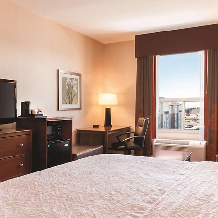 Hampton Inn By Hilton Edmonton South Екстер'єр фото