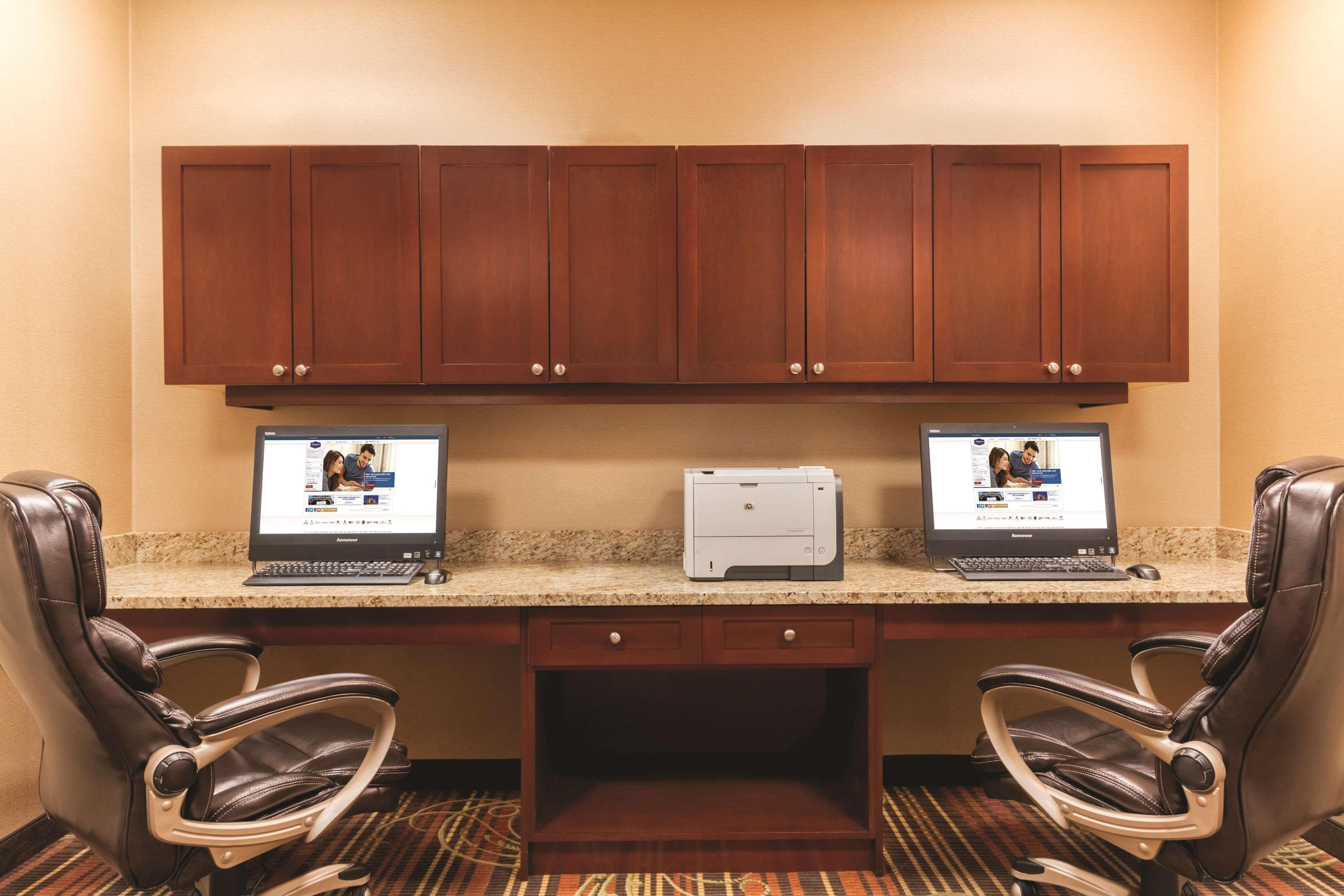 Hampton Inn By Hilton Edmonton South Екстер'єр фото